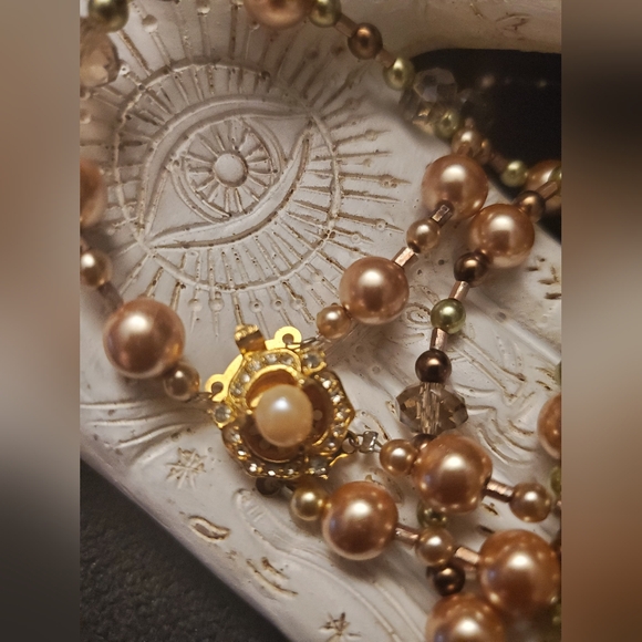 Gorgeous vintage double strand bead and crystal necklace with ornate clas - Picture 3 of 3